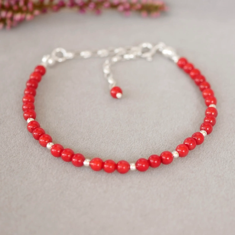 Bransoletka z czerwonym Koralem Mini w srebrze - wzór A