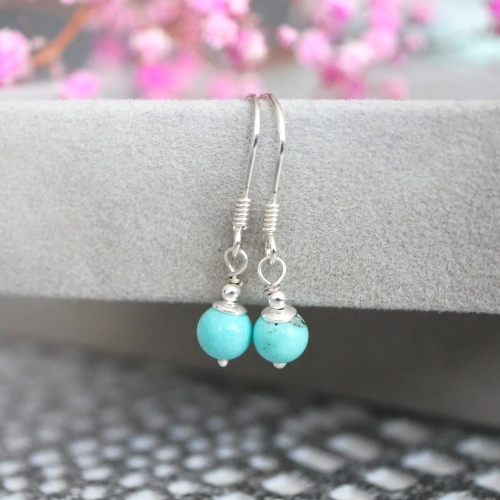 Kolczyki wiszące z turkusów MINI w srebrze - bigle otwarte