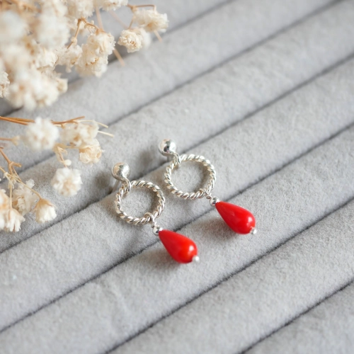 Kolczyki wiszące Koral w srebrze